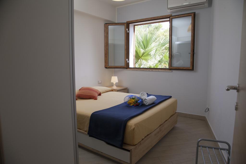 Case Vacanze Baia Realmonte Bagian luar foto