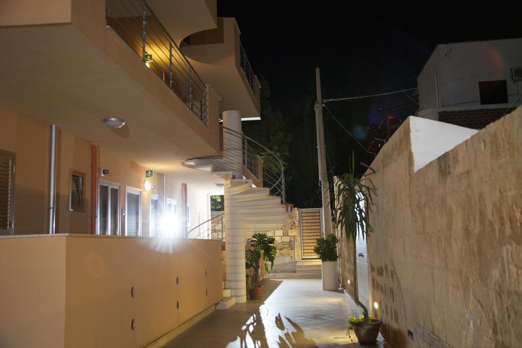 Case Vacanze Baia Realmonte Bagian luar foto
